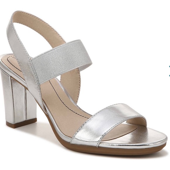 Lifestride size 10 Aloha silver shoes - Picture 5 of 5